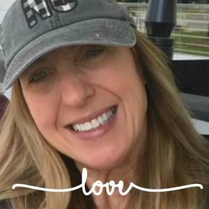 Meet your Posher, Jeanine